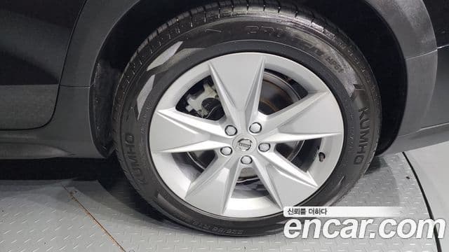 Volvo V60 Cross Country 2세대 T5 AWD, 2019 все фото