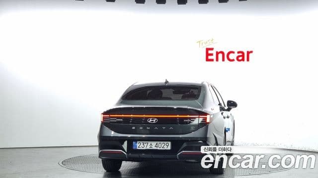 Hyundai Sonata D Edge гибрид(DN8) Exclusive, 2024 4