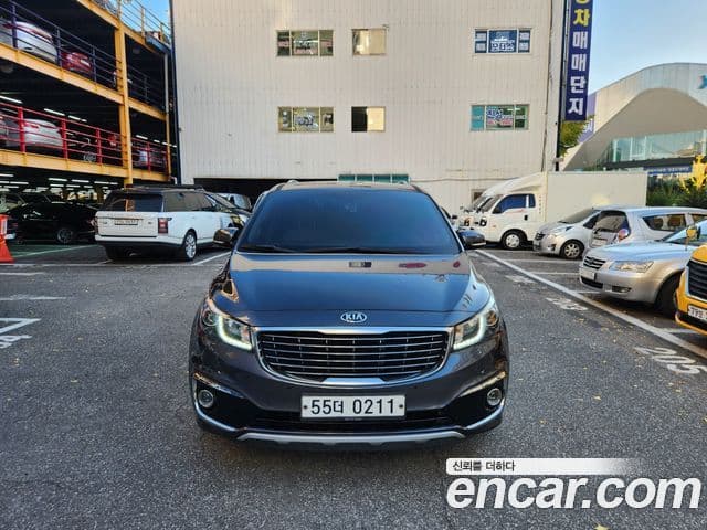 Kia All New Carnival Noblesse, 2017 3