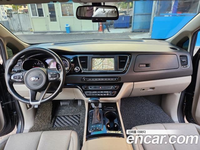 Kia All New Carnival Noblesse, 2017 7