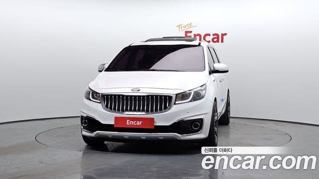Kia All New Carnival VIP, 2016 3