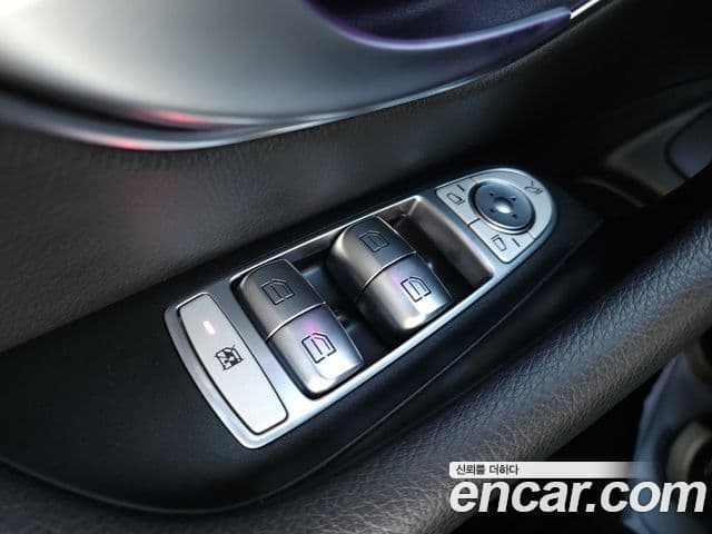 Mercedes-Benz E-класс W213 Exclusive, 2020 12