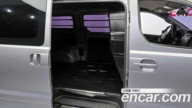 Hyundai Grand Starex Smart, 2017 12