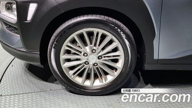 Hyundai Kona Premium, 2020 все фото