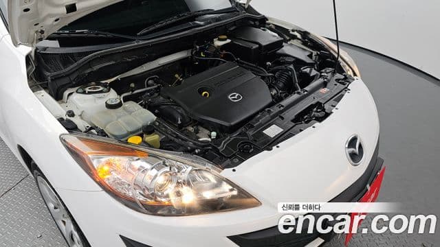 마쯔다 마쯔다 3 2세대, 2011 6