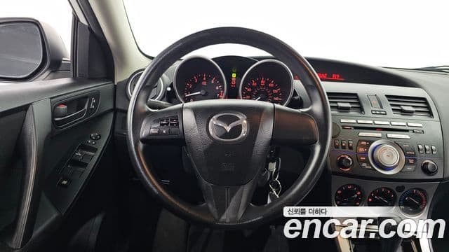 마쯔다 마쯔다 3 2세대, 2011 13