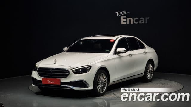 Mercedes-Benz E-класс W213 Exclusive, 2023 1