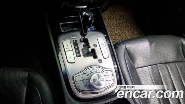 Hyundai Genesis Special, 2013 9