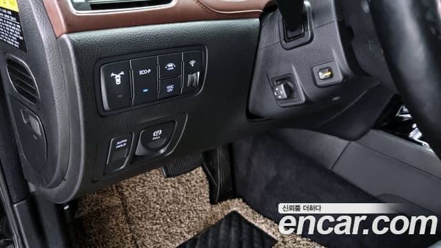 Hyundai Genesis Special, 2013 14