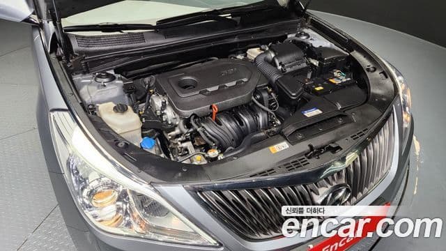 Hyundai Grandeur HG Modern, 2015 6