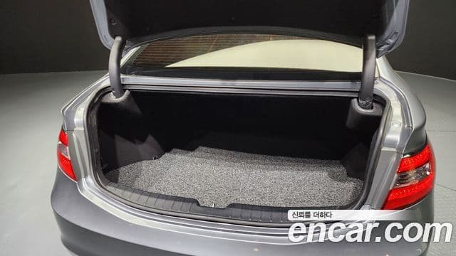 Hyundai Grandeur HG Modern, 2015 20