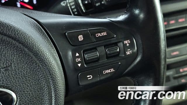 Kia All New Carnival VIP, 2016 14