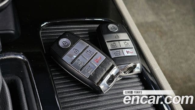 Kia All New Carnival VIP, 2016 20