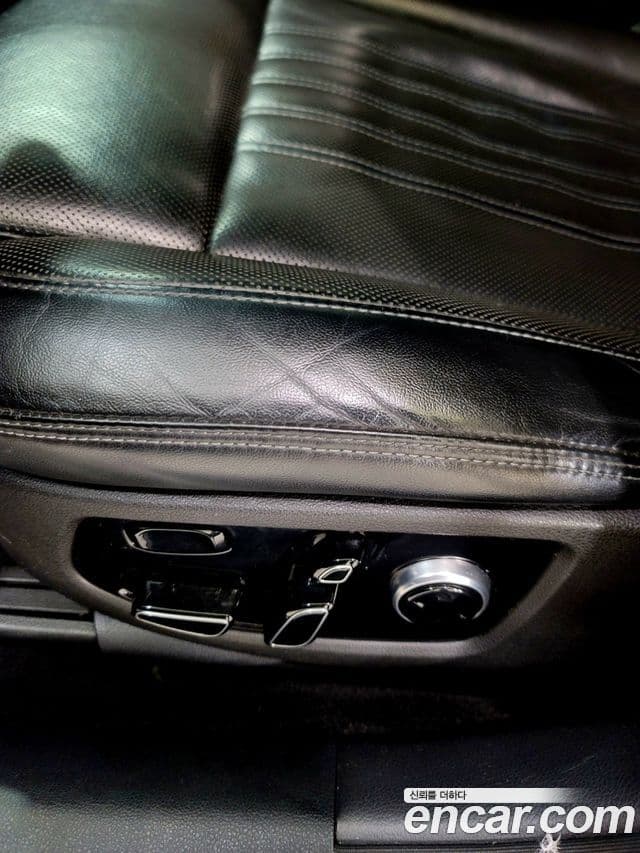 Genesis EQ900 Luxury, 2016 11