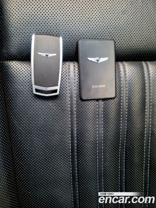 Genesis EQ900 Luxury, 2016 15