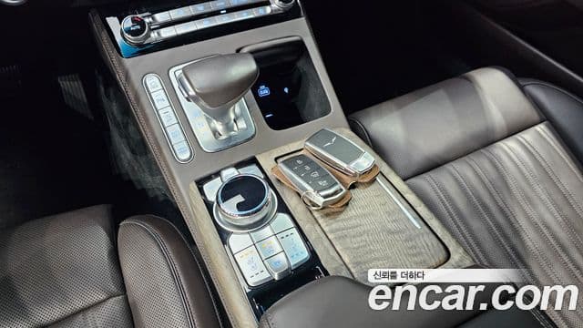 Genesis G90 Premium Luxury, 2021 9