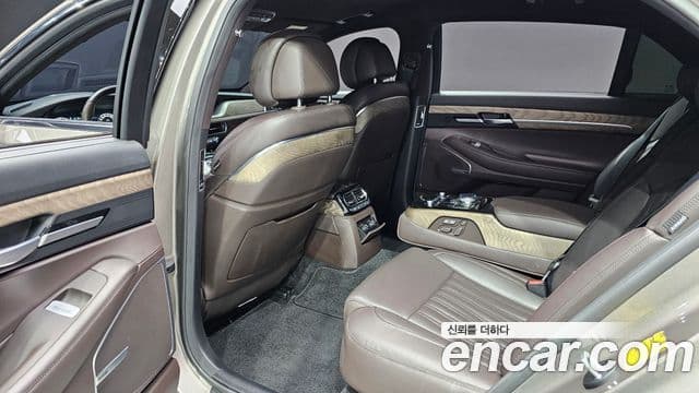 Genesis G90 Premium Luxury, 2021 12
