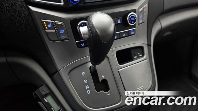 Hyundai The / новый New Grand Starex детский перевозочный автомобиль LPi, 2021 9