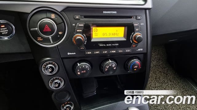 KG모빌리티(SsangYong) Korando Sport Club, 2016 17