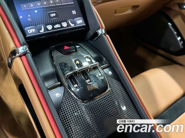 Ferrari 로마, 2022 10