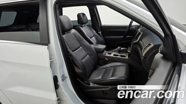 Jeep Grand Cherokee WK2, 2014 10