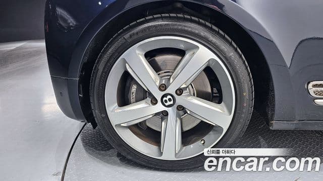 Bentley 뮬산, 2013 все фото