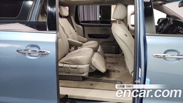 Kia All New Carnival President, 2016 12