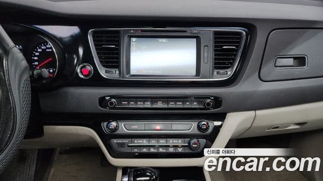 Kia All New Carnival President, 2016 14