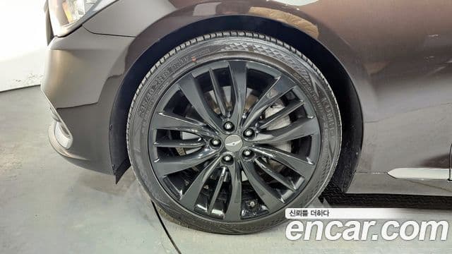 Genesis G80 Premium Luxury, 2018 все фото