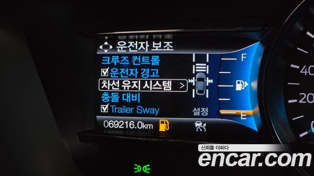 Ford Explorer 5세대, 2018 16