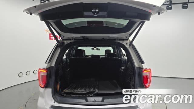 Ford Explorer 5세대, 2018 20