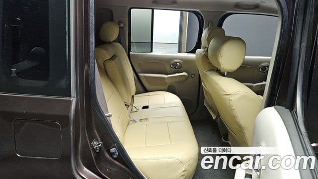 Nissan 큐브 Z12, 2012 11