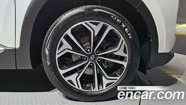 Hyundai Santa Fe TM Prestige, 2019 все фото