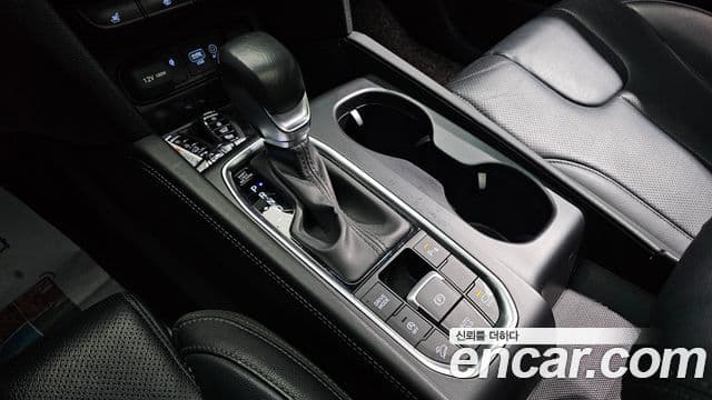 Hyundai Santa Fe TM Prestige, 2019 9