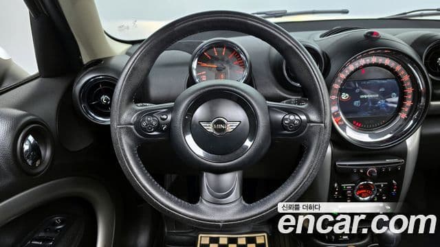 Mini Cooper D Countryman 1세대, 2015 13