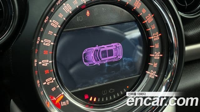 Mini Cooper D Countryman 1세대, 2015 16