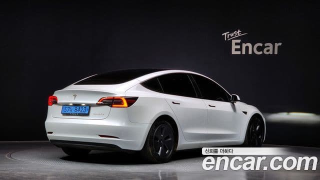 Tesla модель 3 Long Range AWD, 2022 2