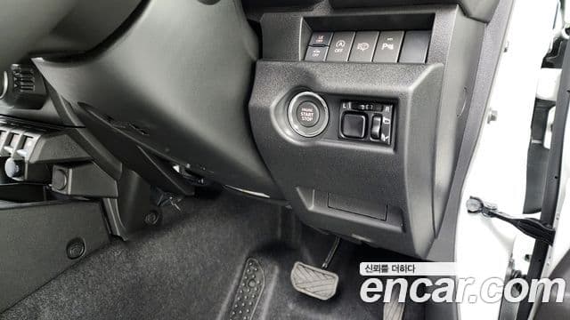 스즈키 짐니, 2025 17