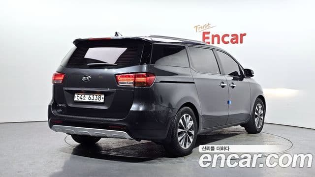 Kia All New Carnival Prestige, 2015 2