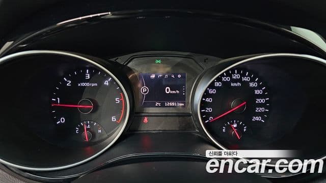 Kia All New Carnival Prestige, 2015 8