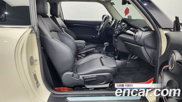 Mini Cooper 3세대, 2018 11