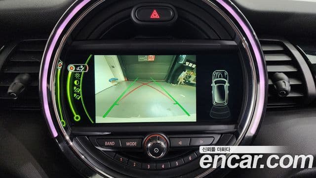 Mini Cooper 3세대, 2018 16