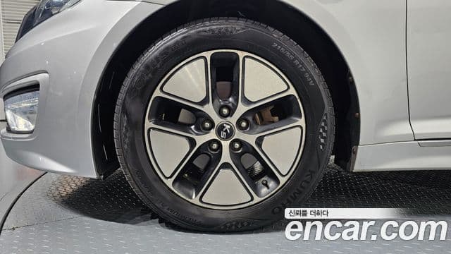 Kia K5 гибрид Prestige, 2012 все фото