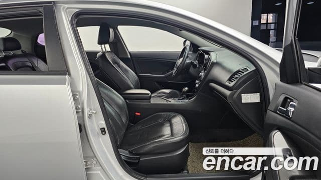 Kia K5 гибрид Prestige, 2012 10