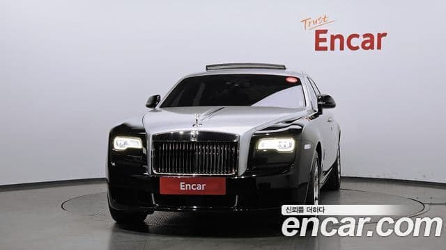 Rolls-Royce 고스트 6.6 EWB V12, 2018 3