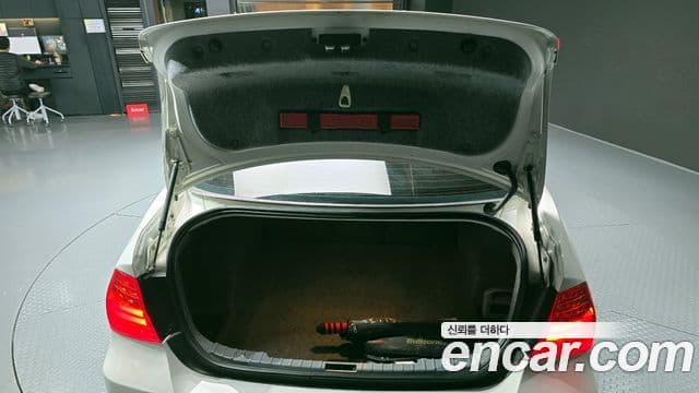 BMW 3시리즈 (E90) 320d седан, 2010 20