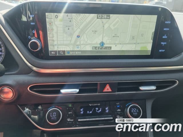 Hyundai Sonata (DN8) Premium Family, 2021 11