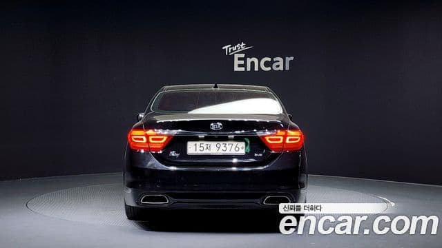 Kia K9 Special, 2013 4