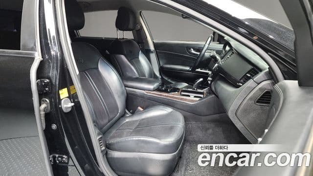 Kia K9 Special, 2013 11