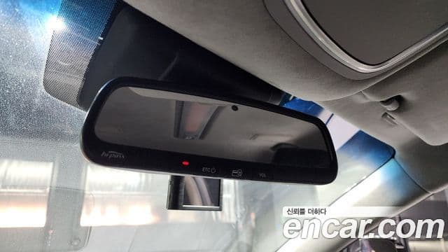 Kia K9 Special, 2013 18